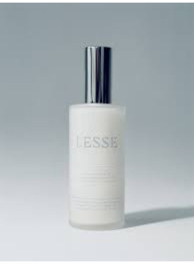LESSE Calming Cleanser 100ml - Image 4