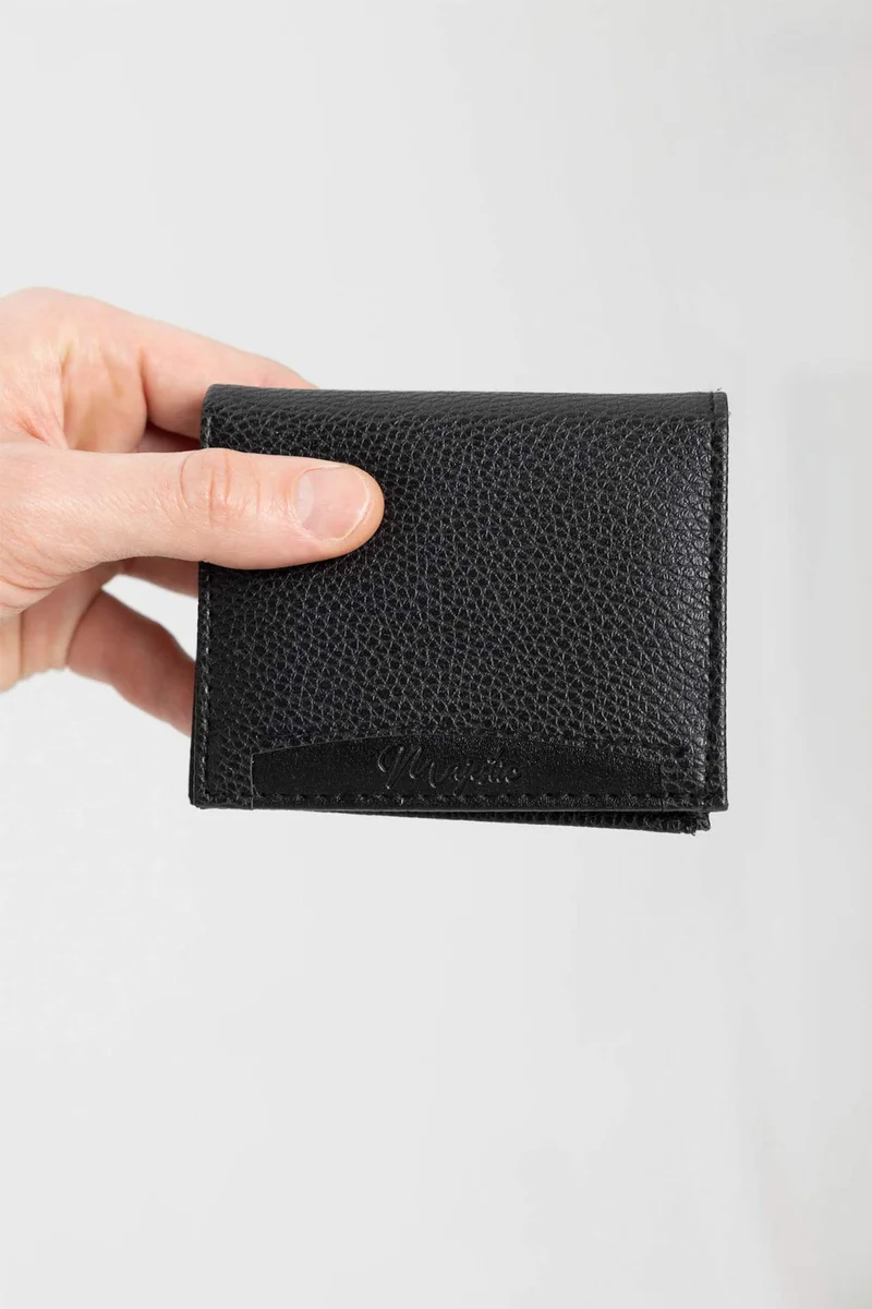 ديفاكتو Man Faux Leather Wallets