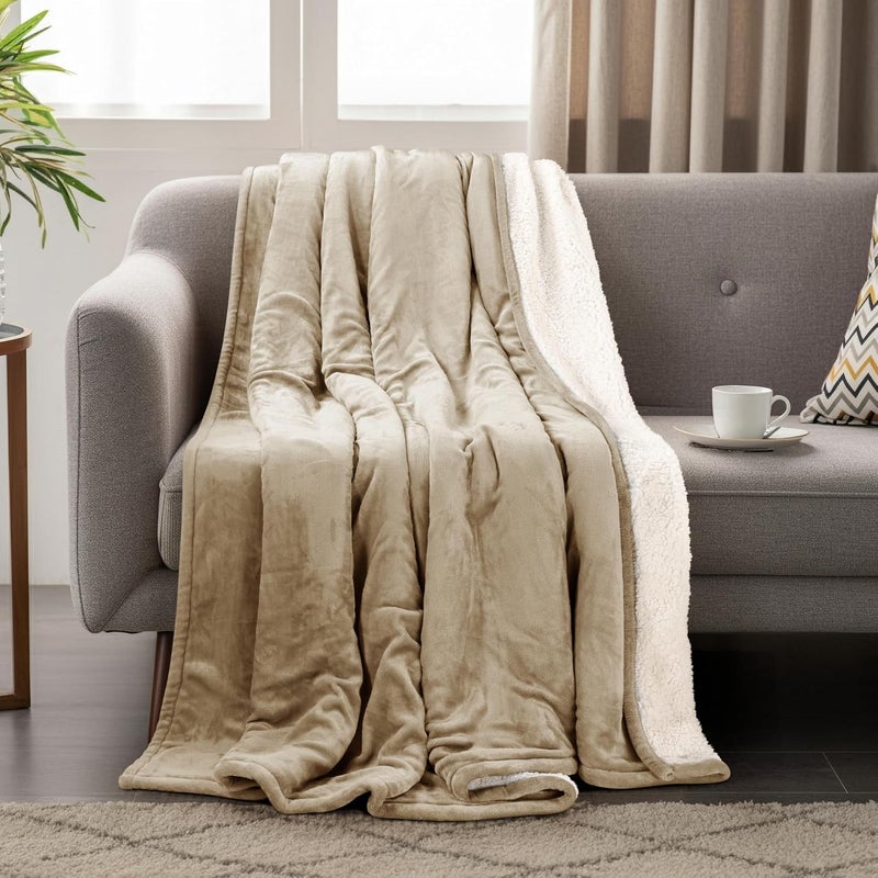 Sherpa Polyester Bed Blanket - 480GSM Plush Blanket Fleece Reversible Blanket for Bed and Couch (90x86 Inches), Camel, Full - Image 5