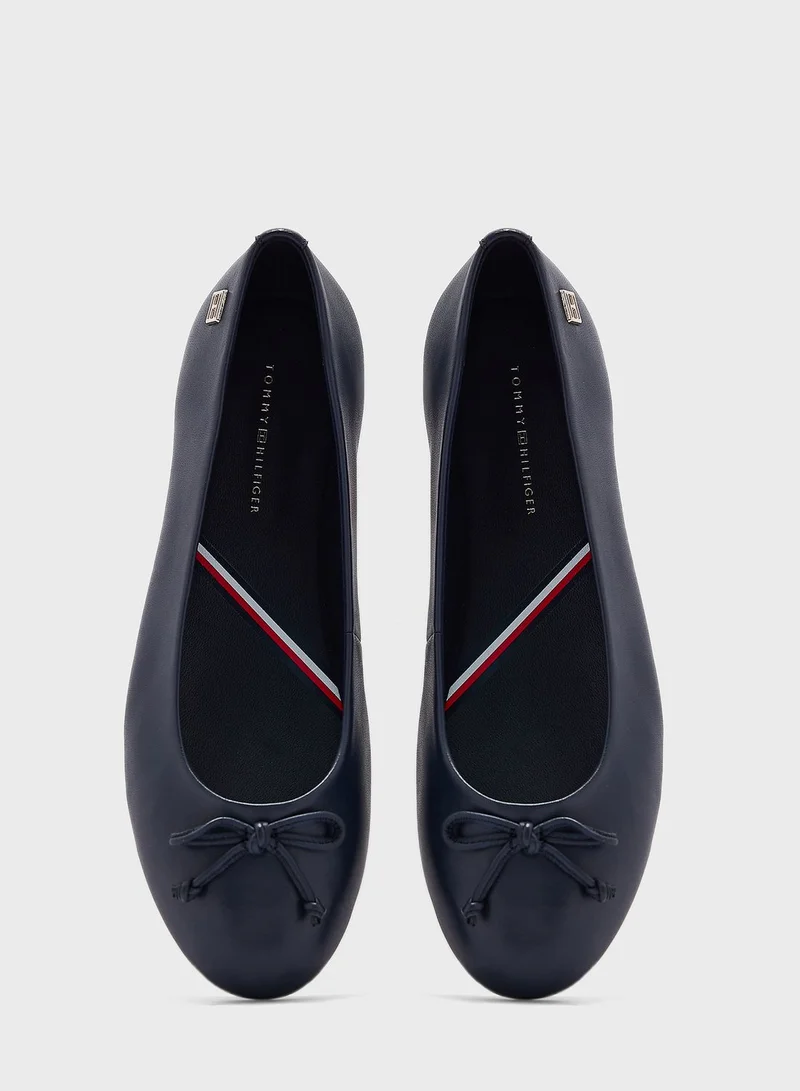TOMMY HILFIGER Essential  Pointed Toe Ballerinas