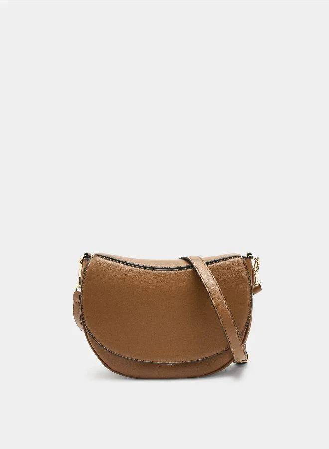 بارفوا حقيبة كروس بودي بيضاوية مع فتحة