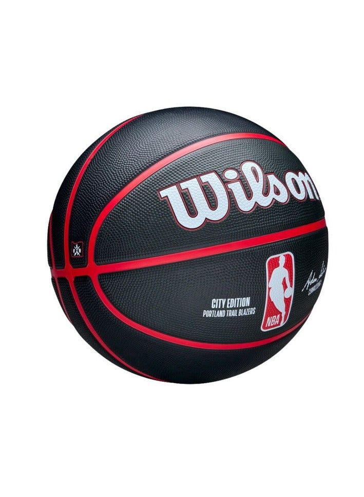 ويلسون كرة سلة NBA Team City Edition Icon Portland Trail Blazers 2024-2025 - الحجم الرسمي وقبضة متينة وجودة ممتازة للعب في الأماكن المغلقة والمفتوحة  - Image 2