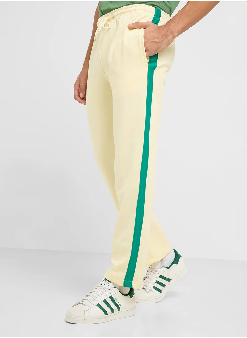 سفنتي فايف بيسيكس Essential Fleece Joggers