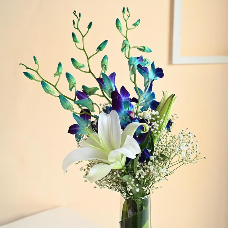 Floweraura FlowerAura Fresh Live Flower Bouquet of 1 Lily With 3 Blue Flower In Glass Vase For Birthday Gift Anniversary Gift Wedding Gift Congratulations Gift Gift For Special Occasions Same Day Delivery  - Image 2