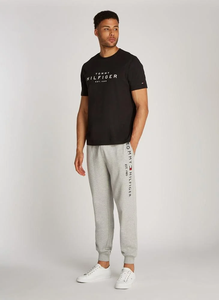 تومي هيلفيغر Logo Crew Neck T-Shirt