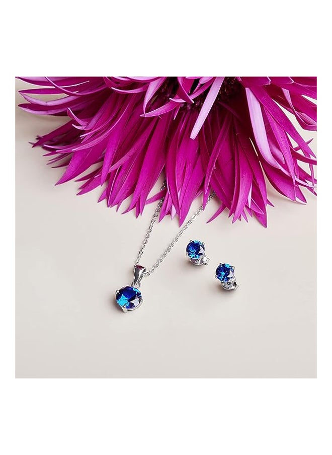 AMOR - Necklaces - Image 1