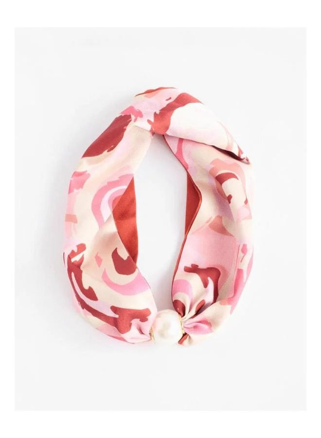 Pink Pearl Detailed Scarf Necklace.