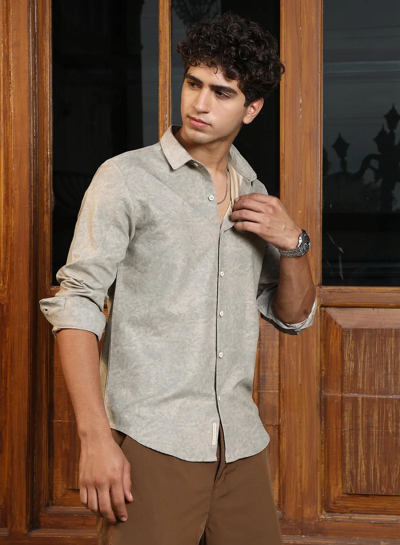 Campus Sutra Campus Sutra Men's Cloud Grey Grazed-Fade Imprint Shirt | Spread Collar , Long Cuffed Sleeves , Button Closure , Curved Hem | Abstract Print Plain | Cotton-Blend Shirt For Casual Wear