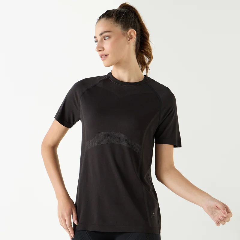 ادوت من سبلاش Textured Crew Neck T-shirt with Short Sleeves