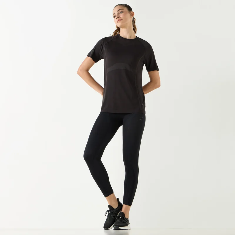 ادوت من سبلاش Textured Crew Neck T-shirt with Short Sleeves