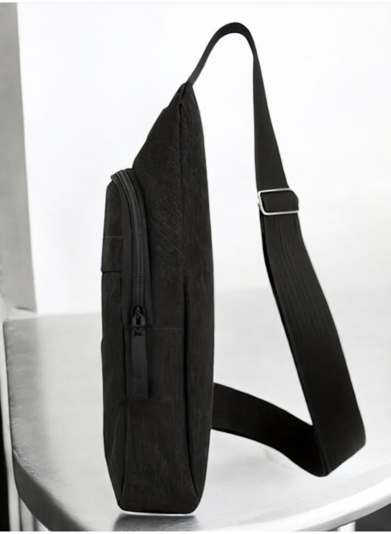ام جي شنطة كروس بودي رجالية من إم جي بتصميم راقي وأنيق باللون الأسود - Image 2