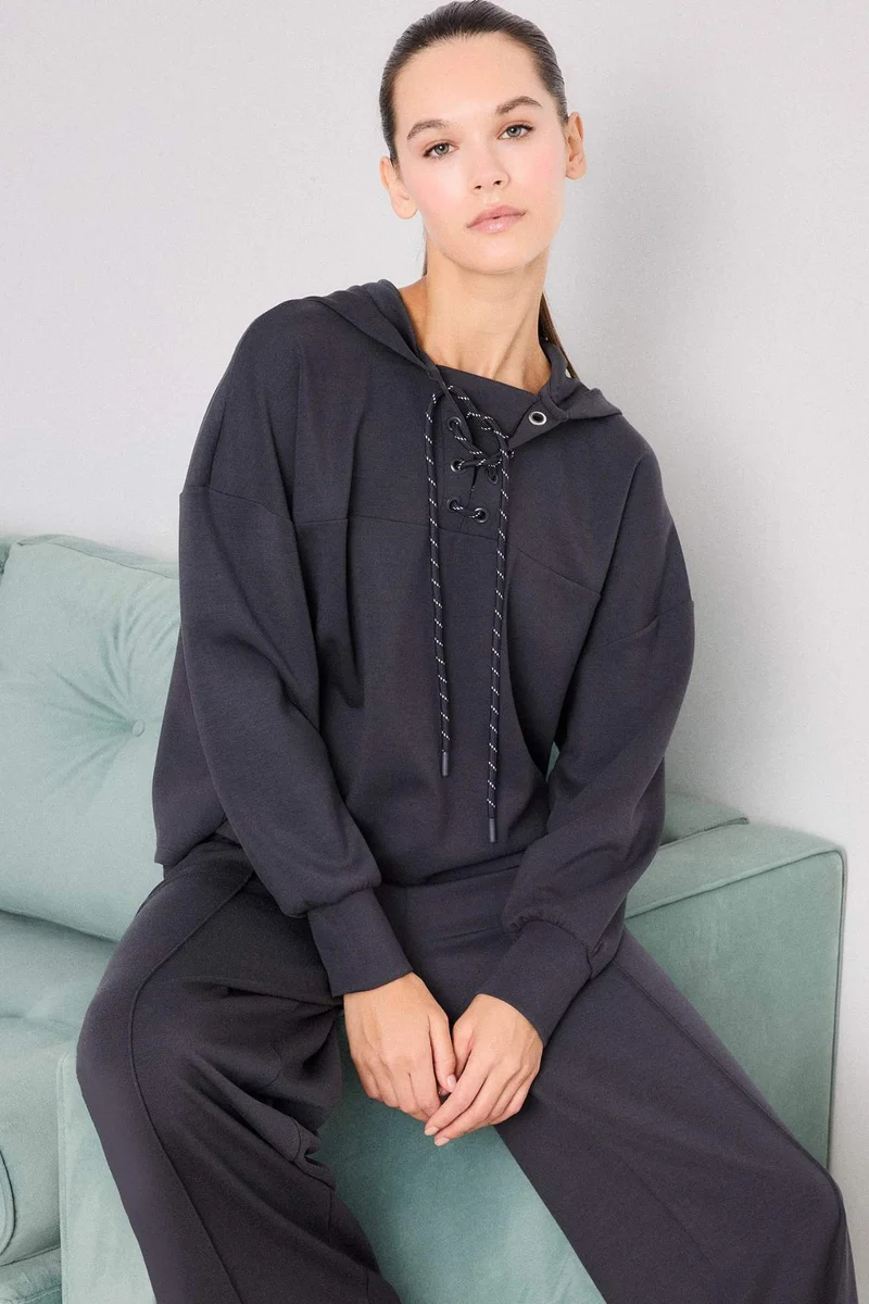 ديفاكتو Modal Tie Detail Sweatshirt