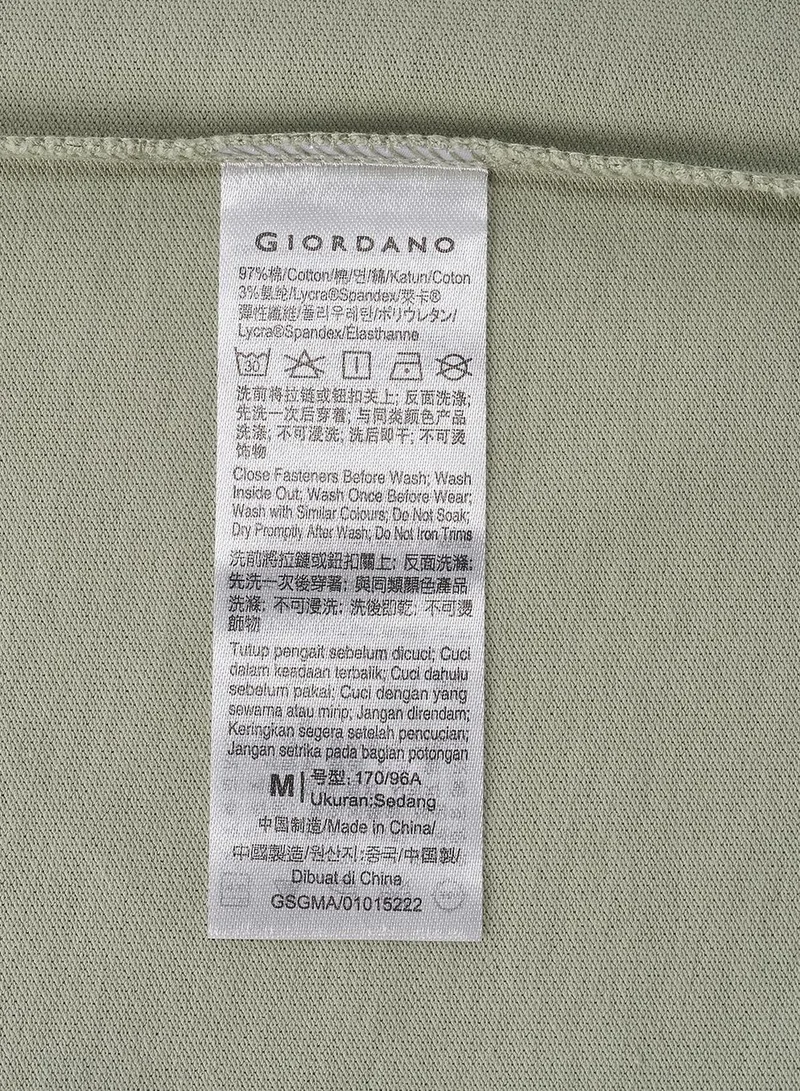 GIORDANO Men's 3D Lion Polo: Slim Fit, Bold Embroidery, Premium Pique