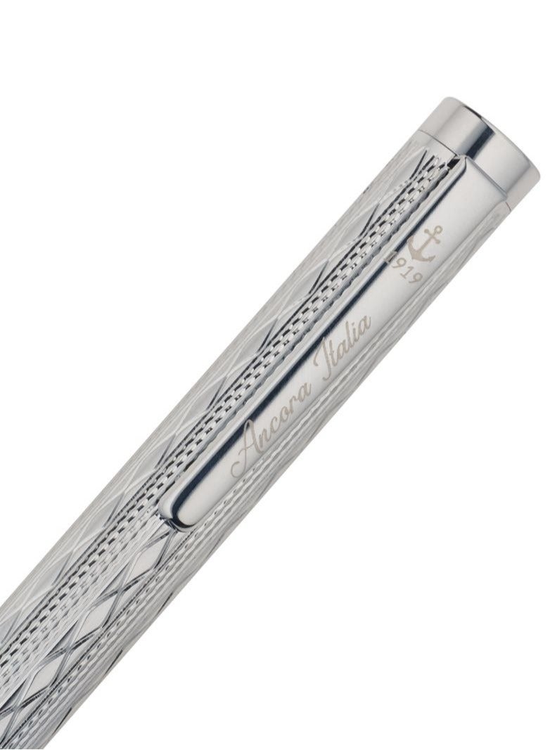 أنكورا قلم سوفرين كروم ١٩١٩ إصدار محدود ٨٨٨ – قابل لإعادة التعبئة – حواف مطلية بالذهب الأبيض – قلم فاخر محفور – هدية للرجال والنساء – حبر أزرق - Image 4