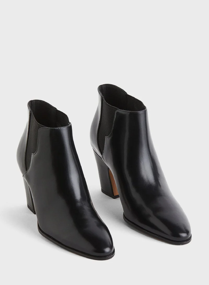 H&M Pointed Toe Boots