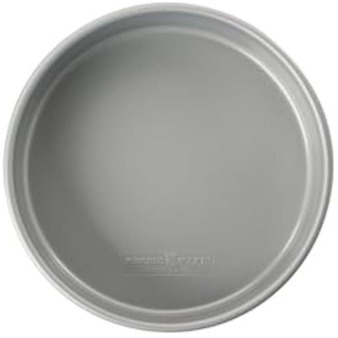 ALUMINUM Brilliant Nonstick Aluminum 9Inch Round Pan - Image 1