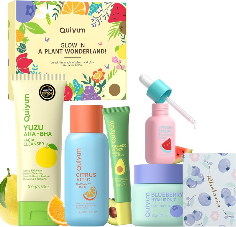 QUIYUM Fruit Skincare Set 6PCS Face Care Kit with Cleanser Toner Serum Eye Cream Moisturiser Card Hydrating Radiance Boosting Christmas Birthday Pamper Gifts for Women Teenage Girls