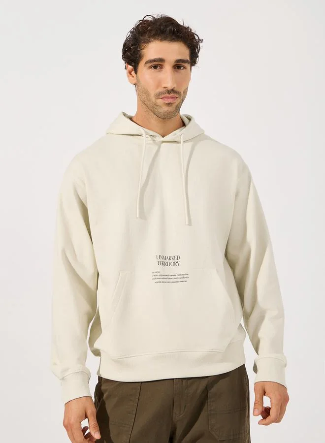 Styli Minimal Statement Print Front Pocket Relaxed Fit Hoodie