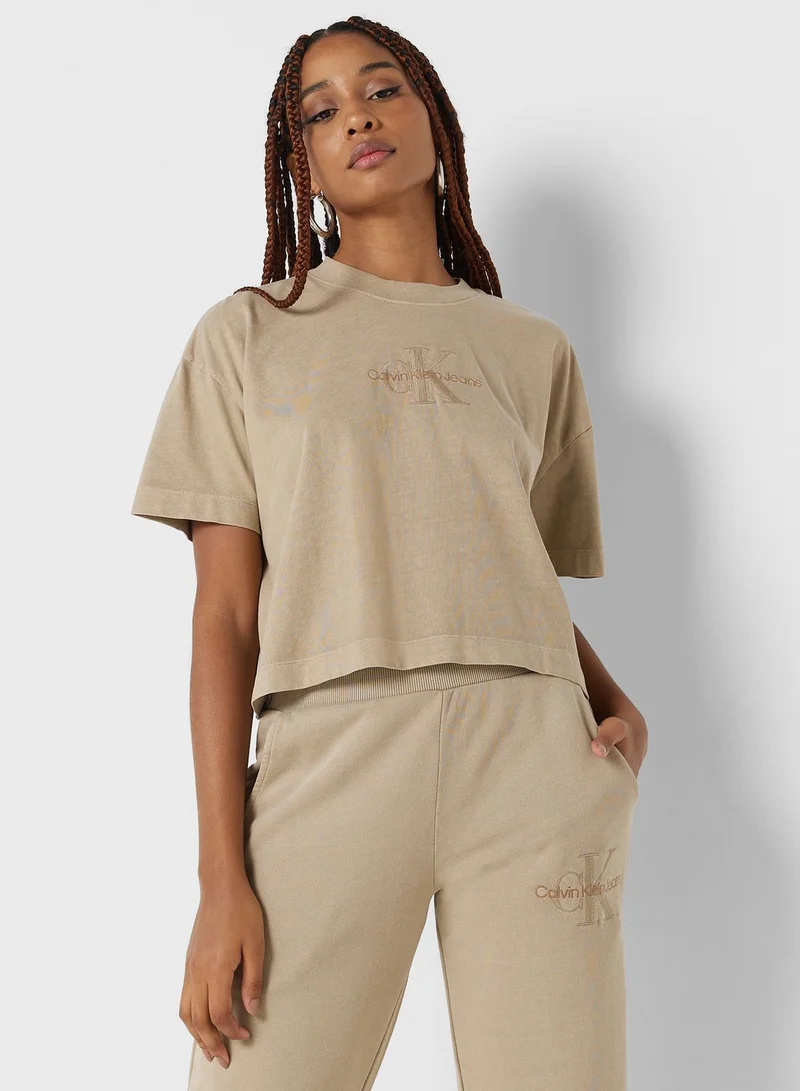 Calvin Klein Jeans Crew Neck Logo T-Shirt