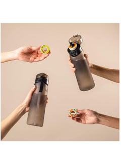 SYOSI Flavored Water Bottle With Straw — 650mL Flavouring Water Bottle With 2 Flavor Pods Included, Flip Lid & Wide-Mouth Cap, Carry Strap, Leakproof, BPA Free, Black, Gym, Fitness  - Image 3