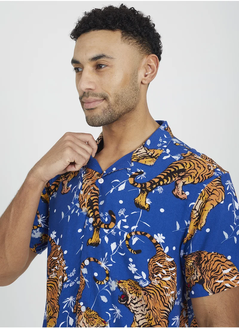 برايف سول Tiger Printed Casual Shirt