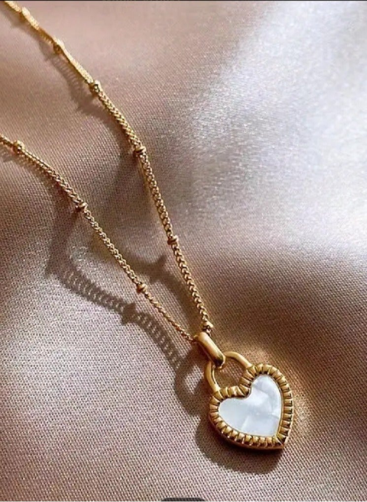 WARD Necklace Accessories for Women - Image 1