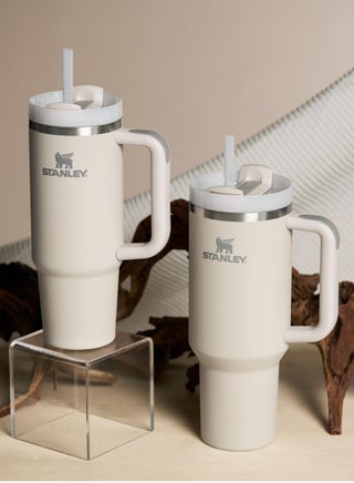 Stanley Quencher H2.0 FlowState Stainless Steel Vacuum Insulated Tumbler with Lid and Straw for Water, Iced Tea or Coffee, Smoothie and More, 40 oz - view 4