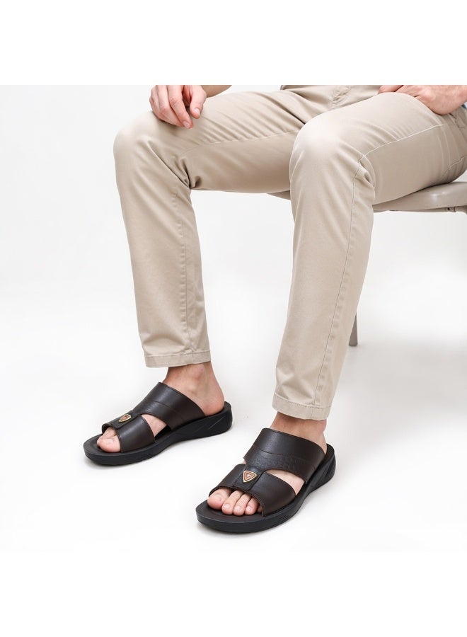 سليبر خليجى رجالي جلد طبيعى – تصميم عصري بنعل مريح مضاد للانزلاق – مثالي للاستخدام اليومي والصيف - Image 1