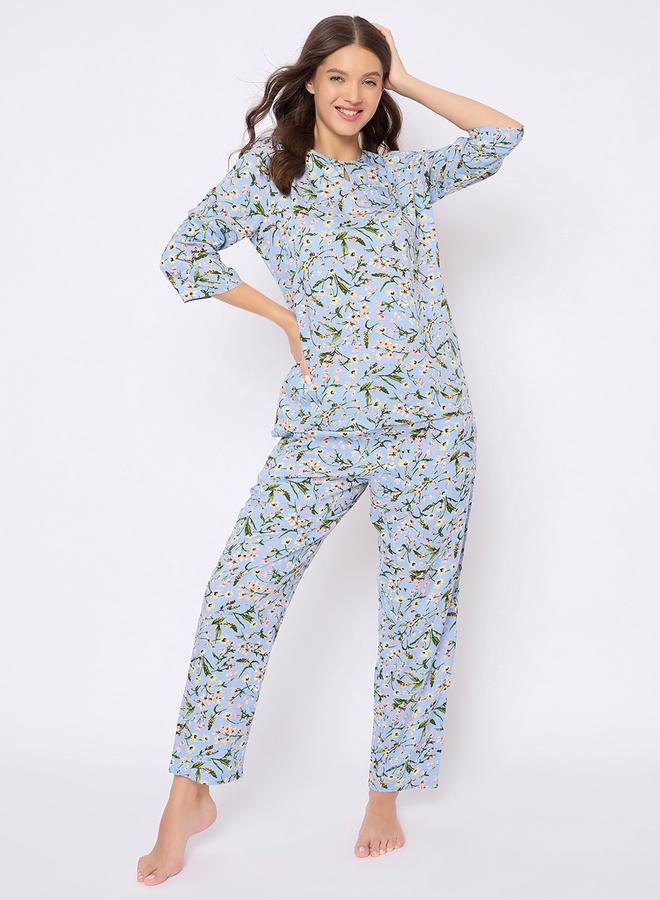 طقم بيجامة علوي بطبعة زهور وفتحة رقبة من كلوفيا