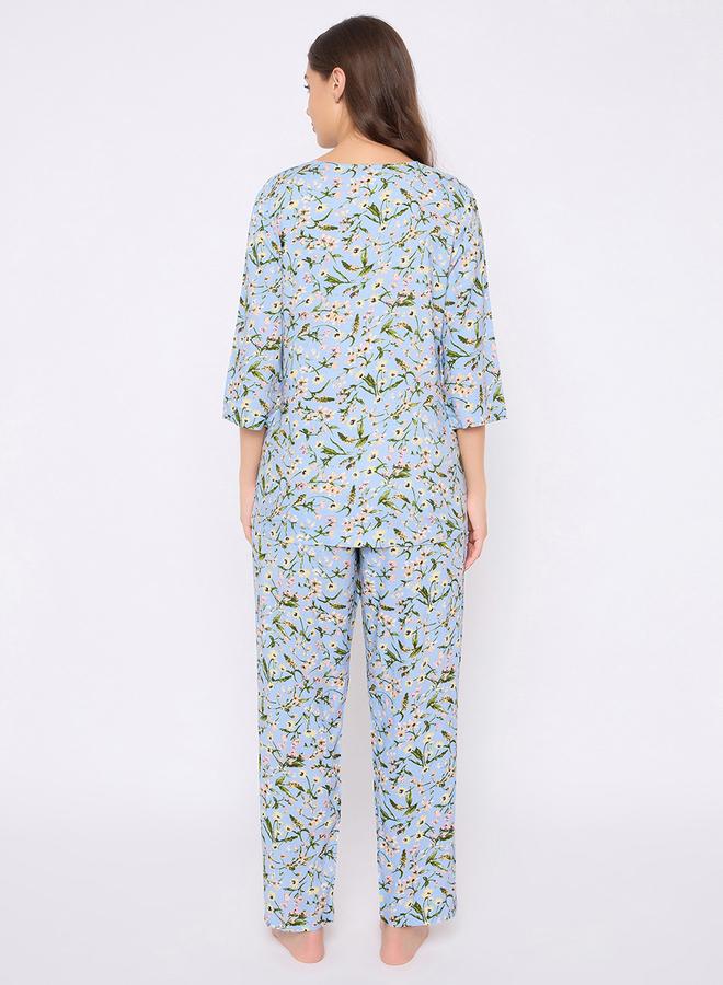 طقم بيجامة علوي بطبعة زهور وفتحة رقبة من كلوفيا