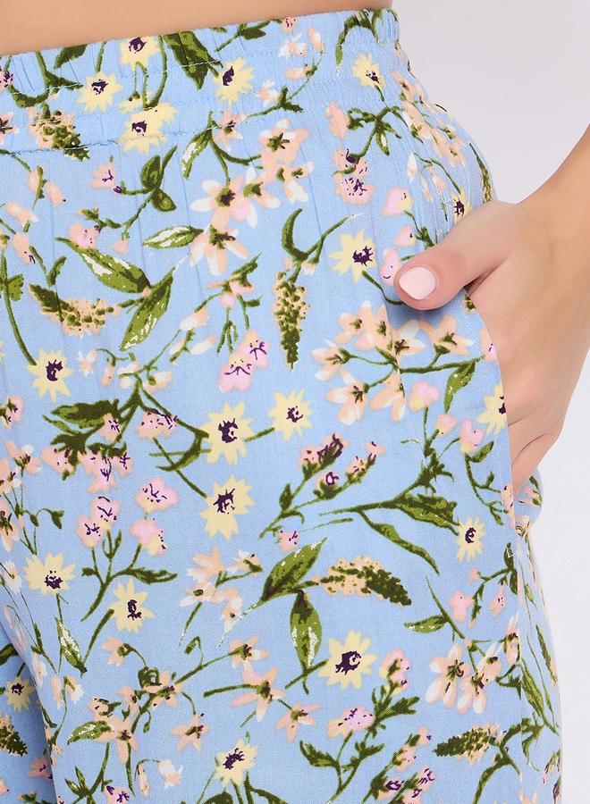 طقم بيجامة علوي بطبعة زهور وفتحة رقبة من كلوفيا