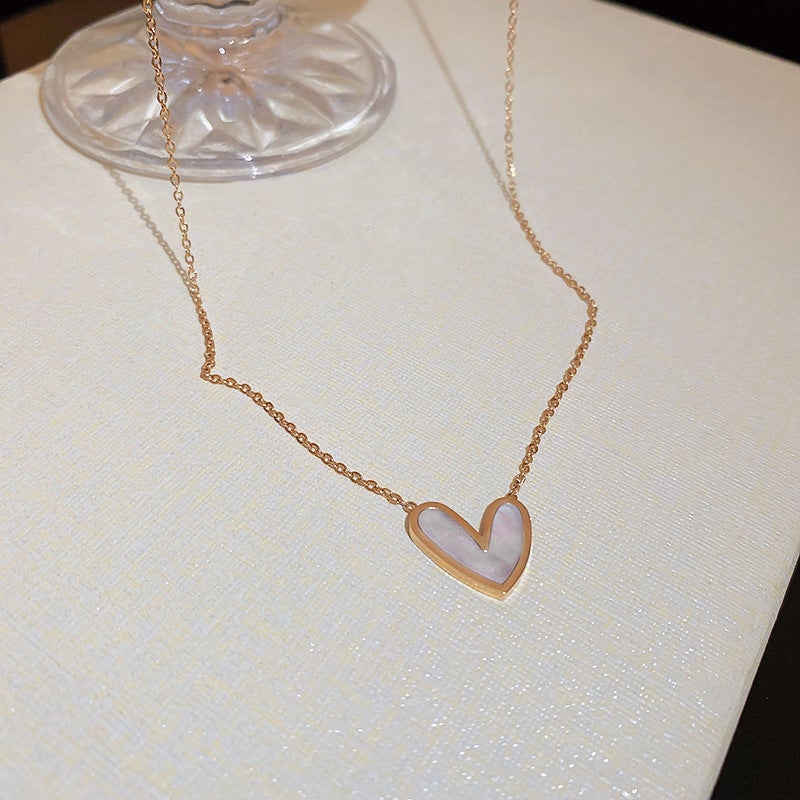 Minimalist Chic Clavicle Chain Necklace.-Gold.
