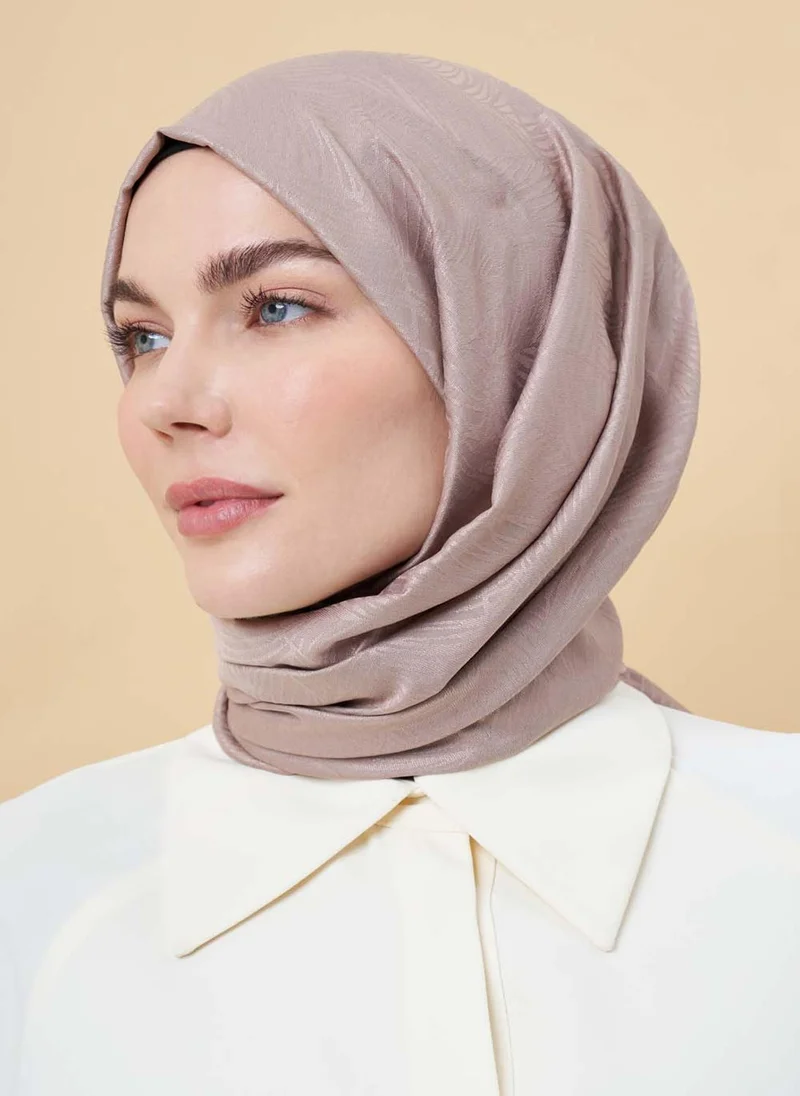 MIZALLE Neva Jacquard Shawl