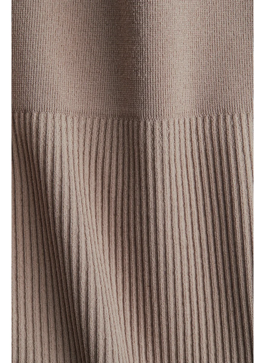 H&M Mama Seamless Ribbed Leggings