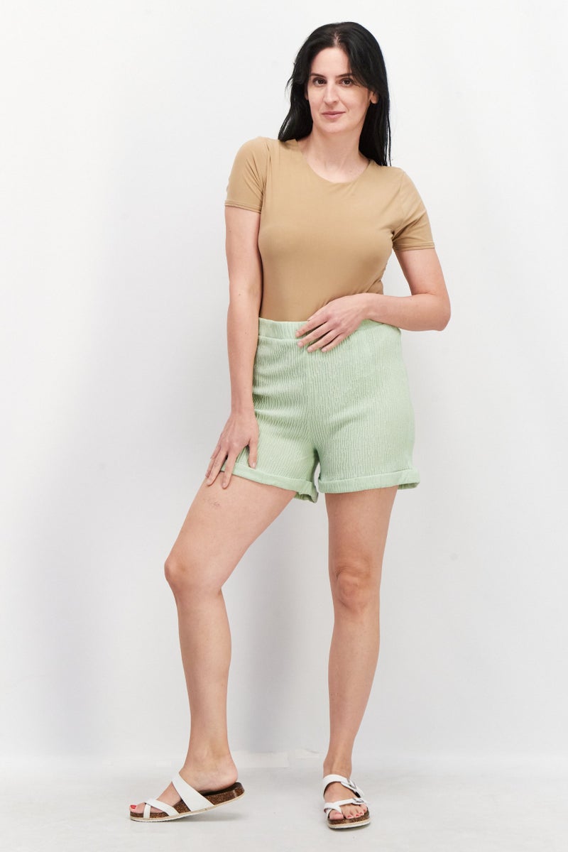 VERO MODA شورتات أساسية منقوشة للنساء، أخضر - Image 2