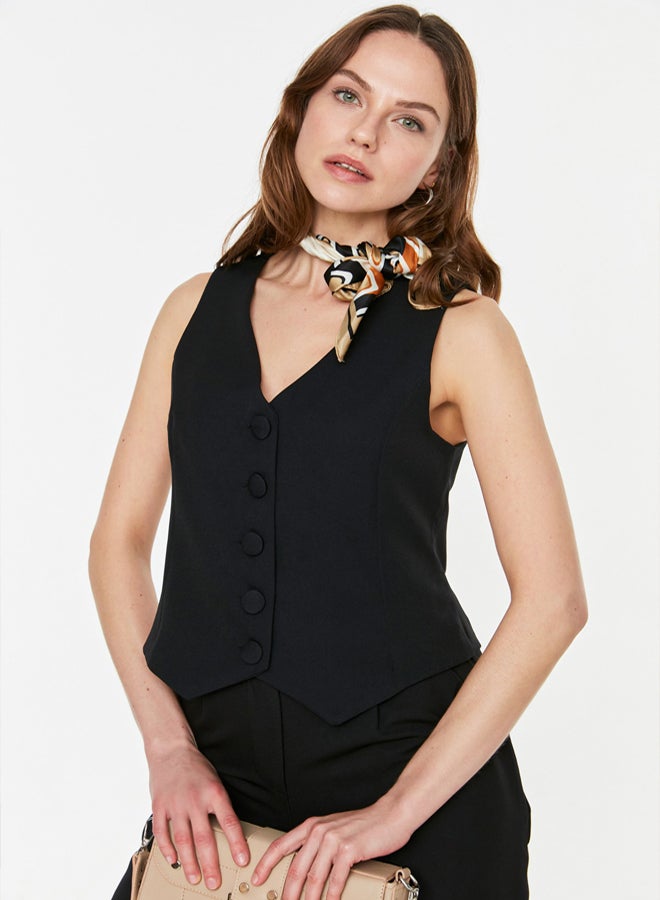 trendyol Black Fitted Buttoned Crop Woven Vest TWOSS21YE0009 - Image 1