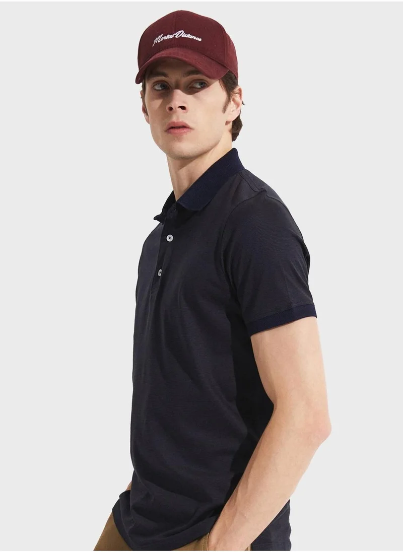 JUNE Essential Slim Fit Polo