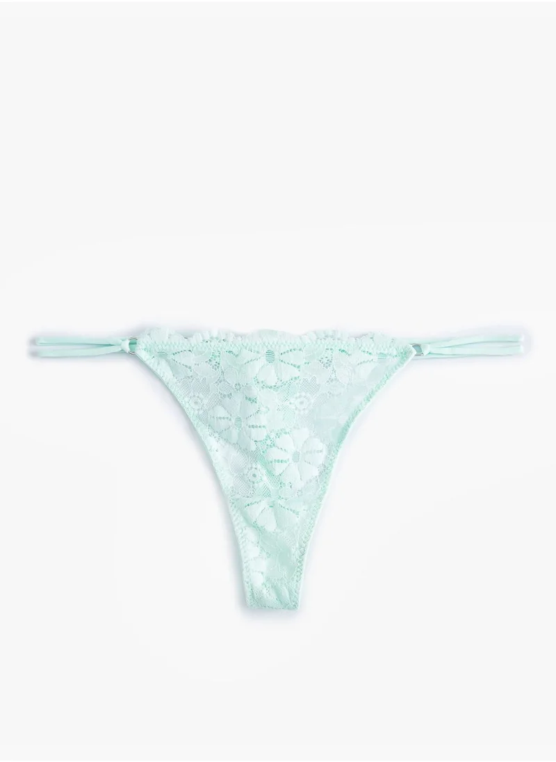 كوتون Lacy Thong Panties