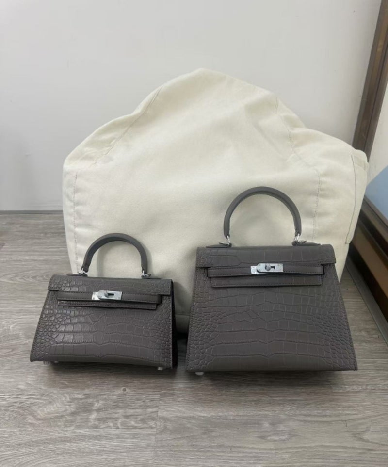 Crocodile pattern silver buckle Kelly bag 2024 European and American new classic fashion large capacity handbag shoulder bag messenger bag Gray trumpet - Image 1