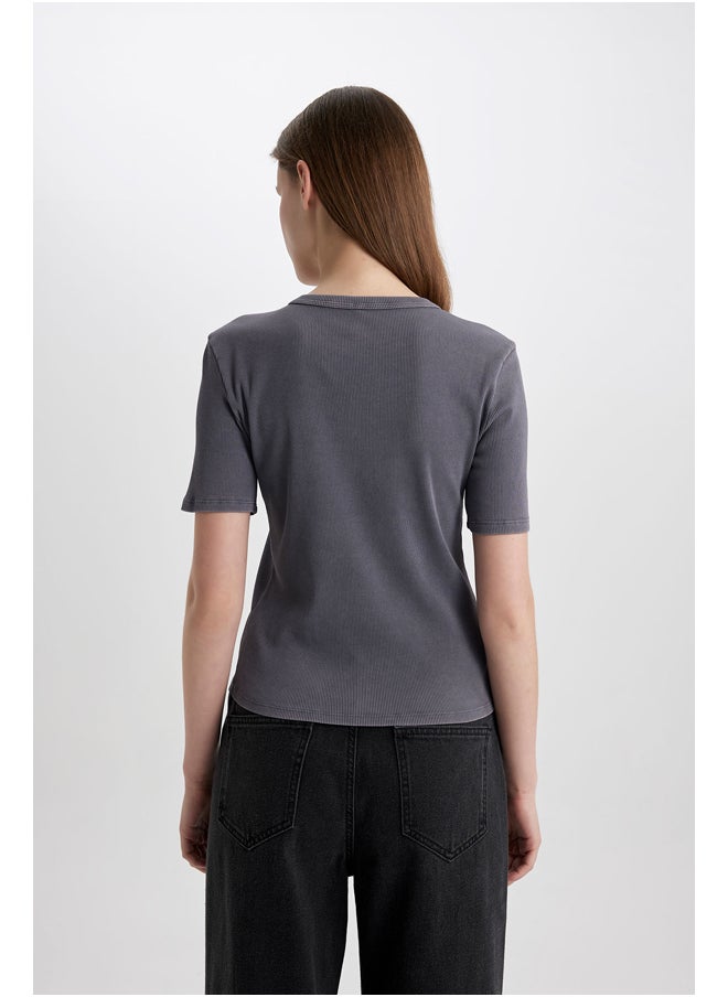 DeFacto - Woman Slim Fit Crew Neck Knitted Short Sleeve T-Shirt - Image 1