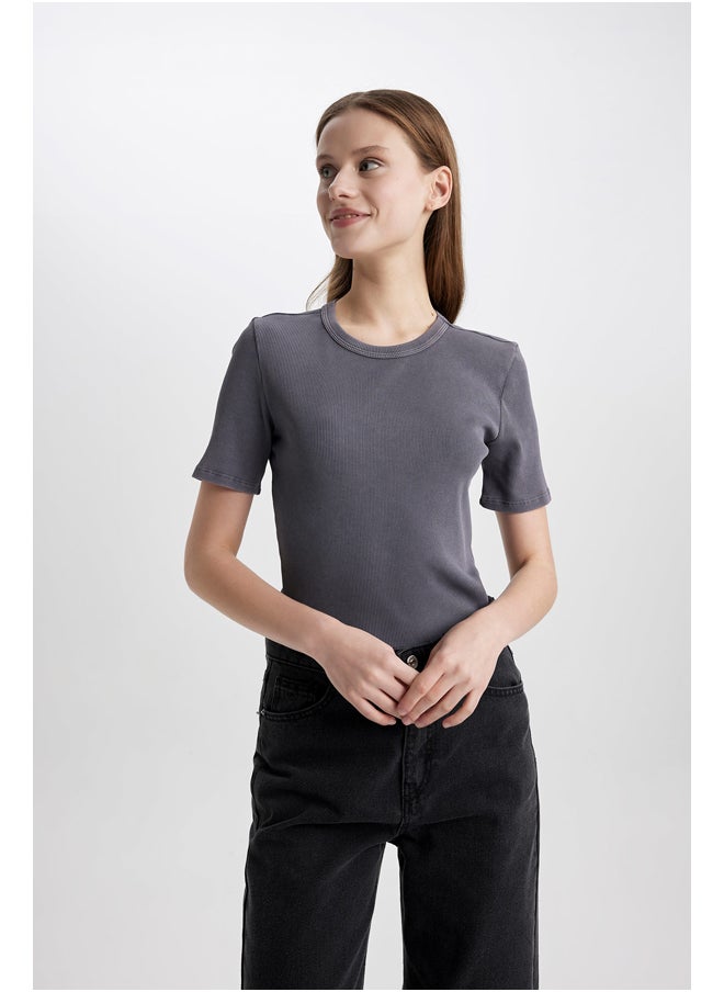 DeFacto - Woman Slim Fit Crew Neck Knitted Short Sleeve T-Shirt - Image 1