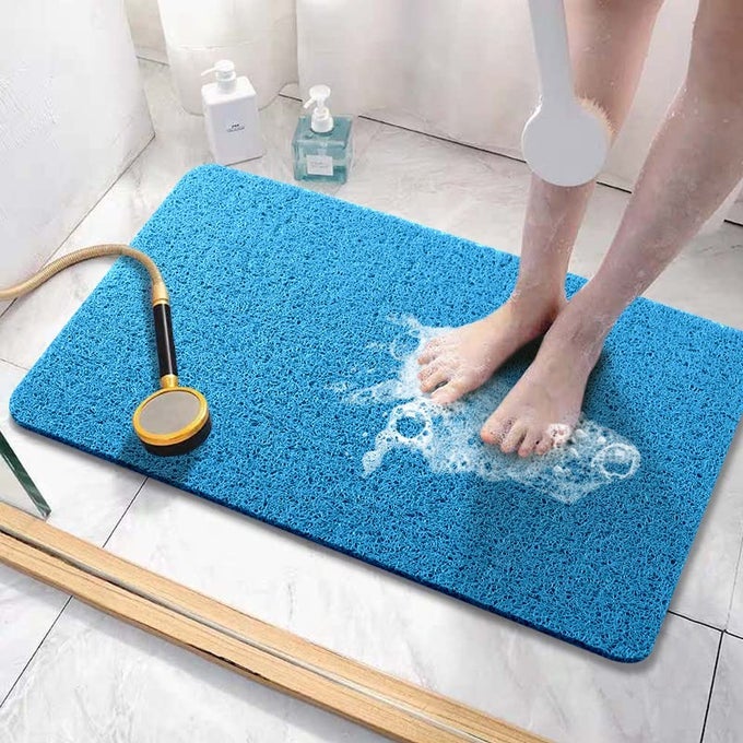 SOFT TEXTURED BATH SHOWER TUB MAT 24X32 INCH PHTHALATE FREE NON SLIP COMFORT BATHTUB MATS WITH DRAIN PVC LOOFAH BATHROOM MATS FOR WET AREAS QUICK DRYING