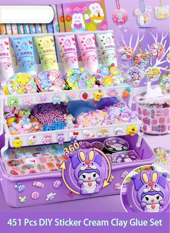 كيلا مجموعة ملصقات DIY من 451 قطعة من غراء الطين الكريمي، مجموعة أدوات حرفية فنية محاكاة DIY مع ملصقات كرتونية وإكسسوارات وسلاسل مفاتيح مع صندوق تخزين للهدايا - Image 1