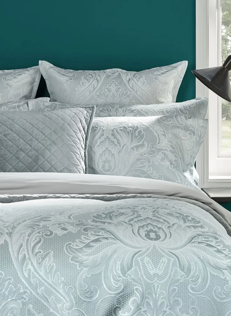 Christy Fairfield Bedspread Set