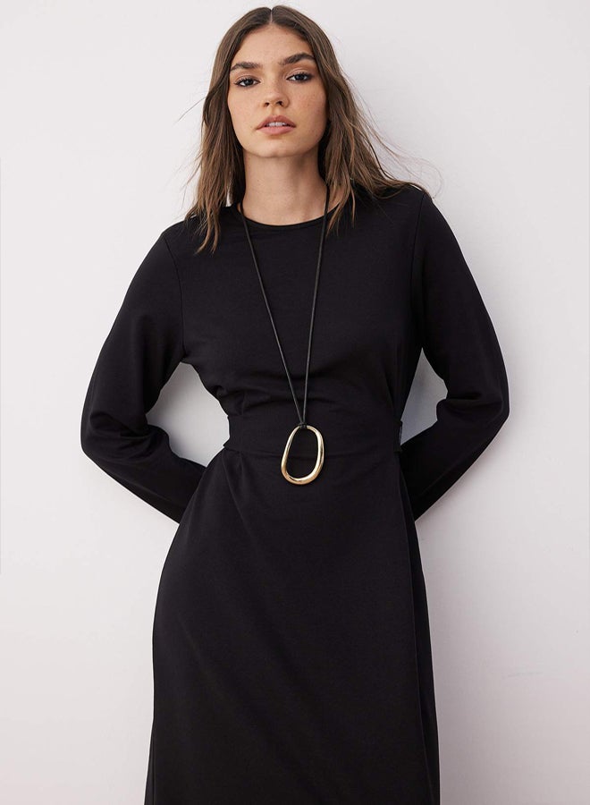 trendyol Black Unlined Plain Knitted Soft Button Interlock Hijab Dress - Image 2