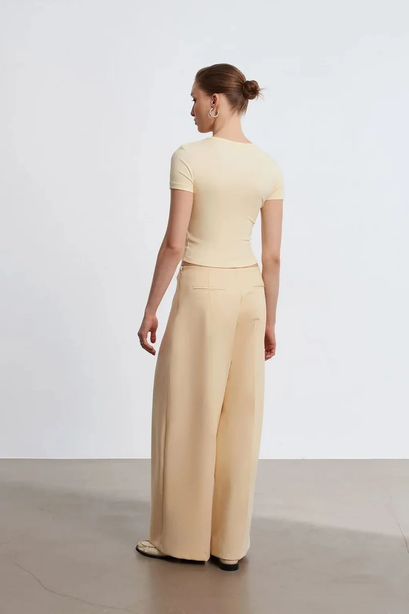 Dilvin Beige Natural DILVIN High-Waist Wide-Leg Crepe Trousers for Women | Best Price UAE