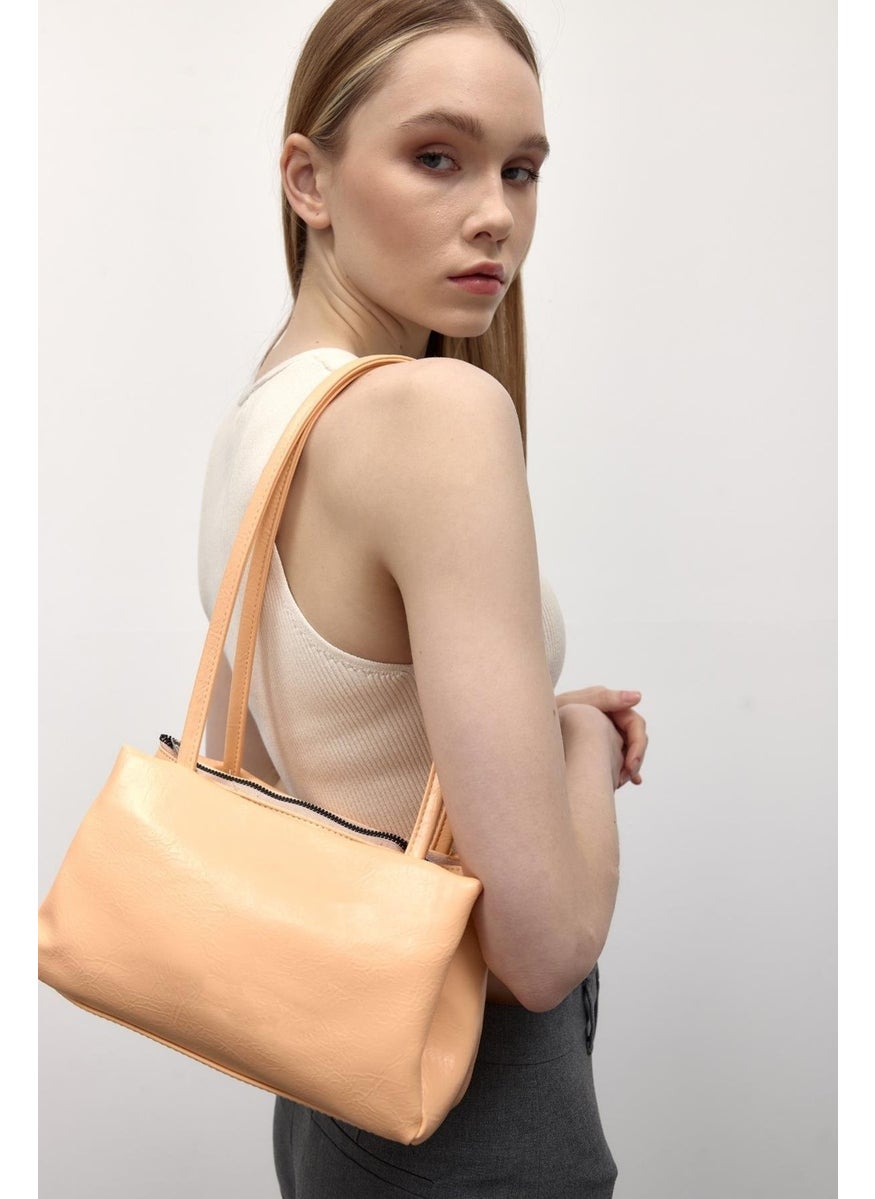 Shule Bags حقيبة باجيت نسائية قديمة ميشا سالمون  - Image 1