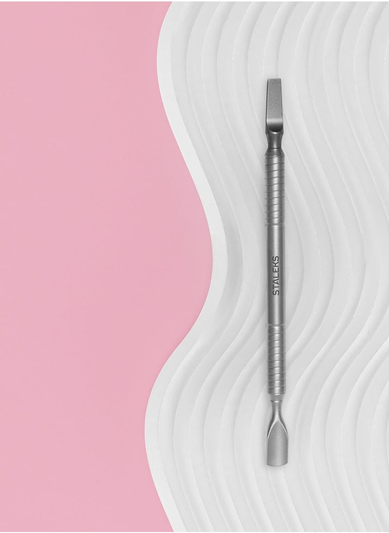 STALEKS Manicure Pusher - BEAUTY & CARE 30 | TYPE 2 (rounded narrow pusher and straight blade)  - Image 1