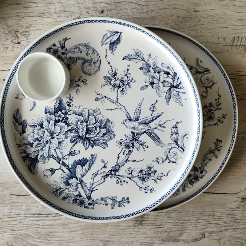 Spaces Inside طبق كيدان الأزرق من سبايسز إنسايد ديف ناو مع 2 وعاء غمس مجموعة تقديم أنيقة ومتعددة الاستخدامات للمقبلات والوجبات الخفيفة والصلصات مثالية للتسلية وديكور المنزل - Image 5