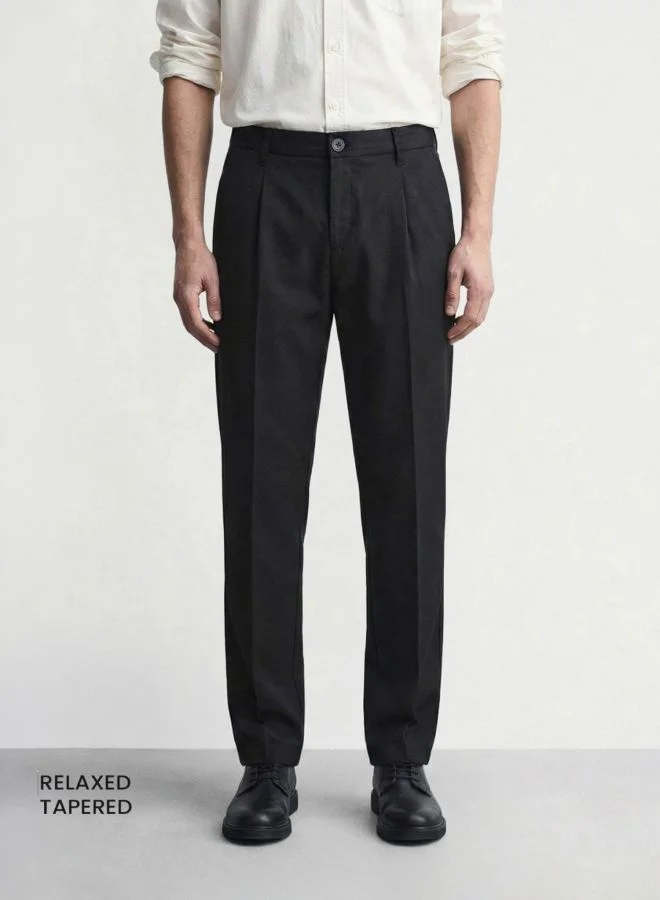 The Indian Garage Co Men Relaxed Fit Solid Cross Pocket Mid-Rise Trousers